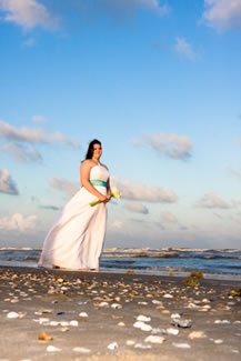trash-the-dress portrait